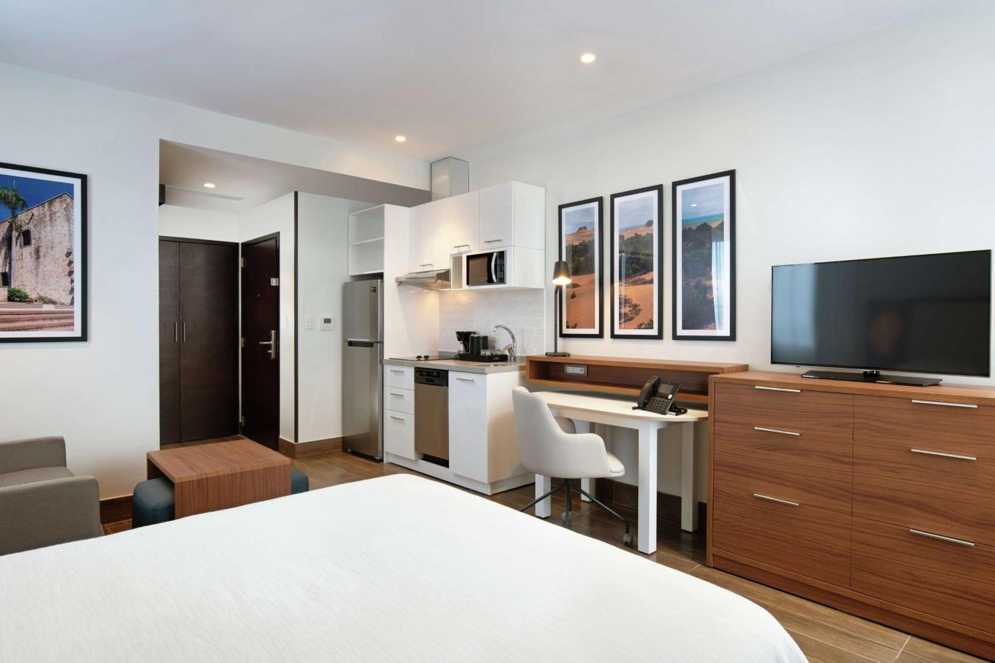 Homewood Suites By Hilton סנטו דומינגו מראה חיצוני תמונה