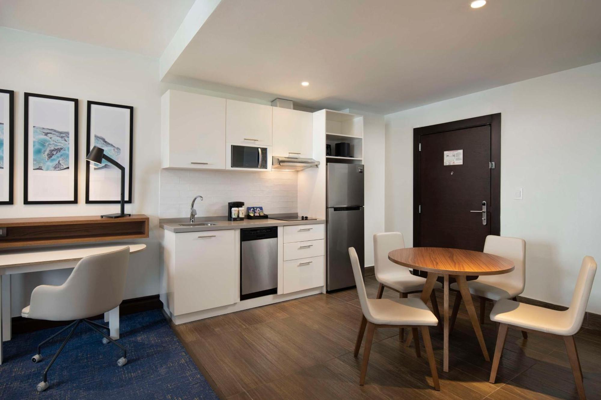 Homewood Suites By Hilton סנטו דומינגו מראה חיצוני תמונה