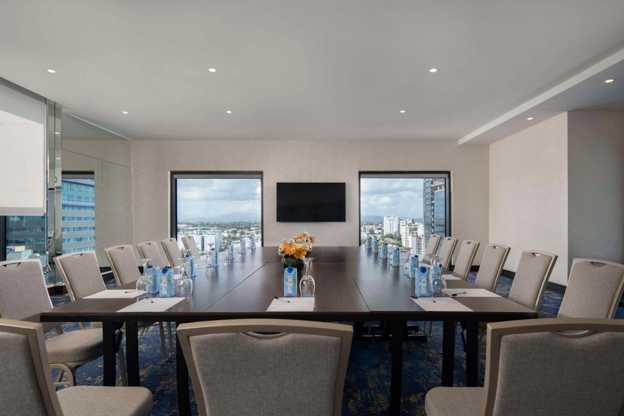 Homewood Suites By Hilton סנטו דומינגו מראה חיצוני תמונה