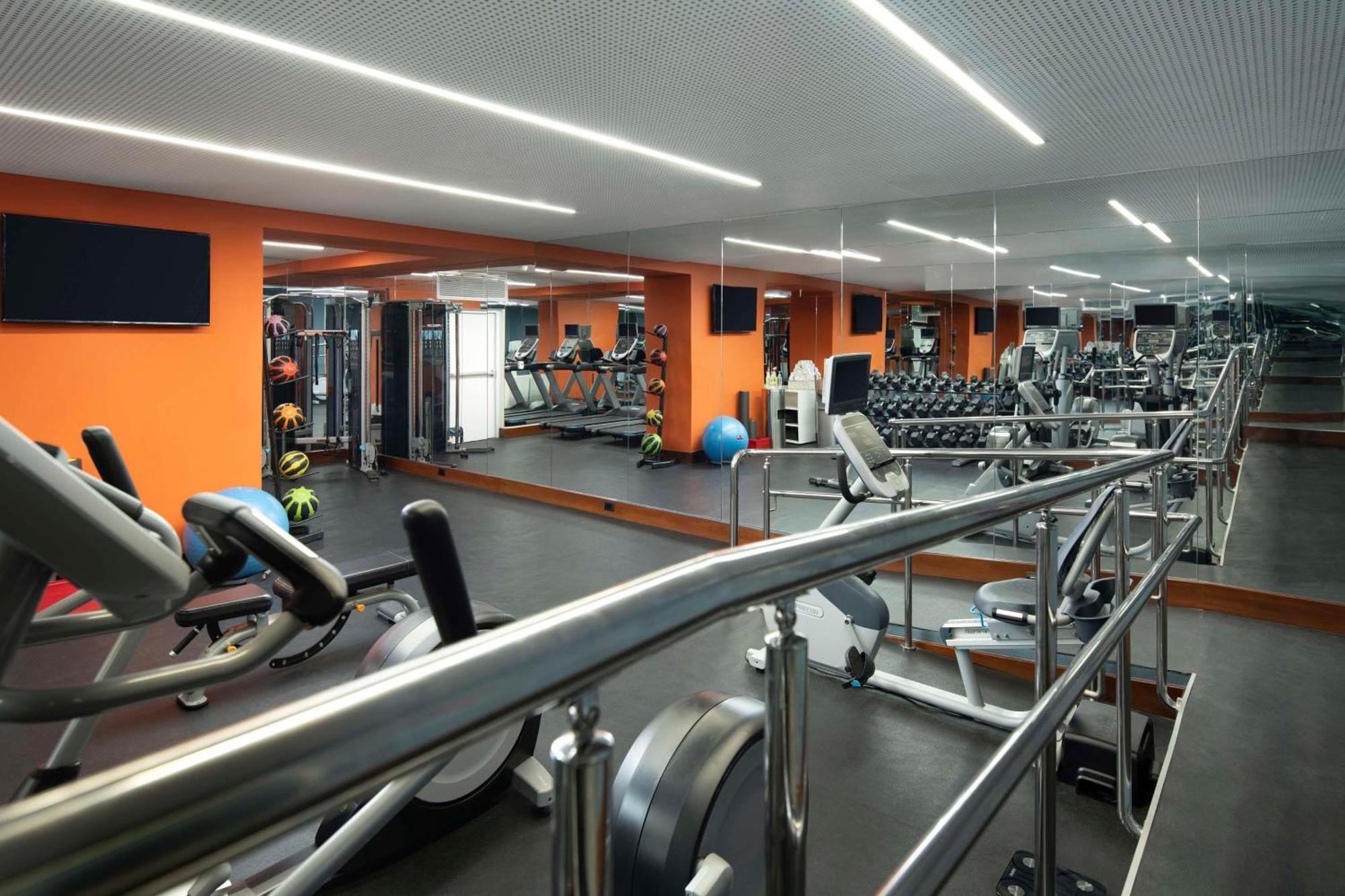 Homewood Suites By Hilton סנטו דומינגו מראה חיצוני תמונה